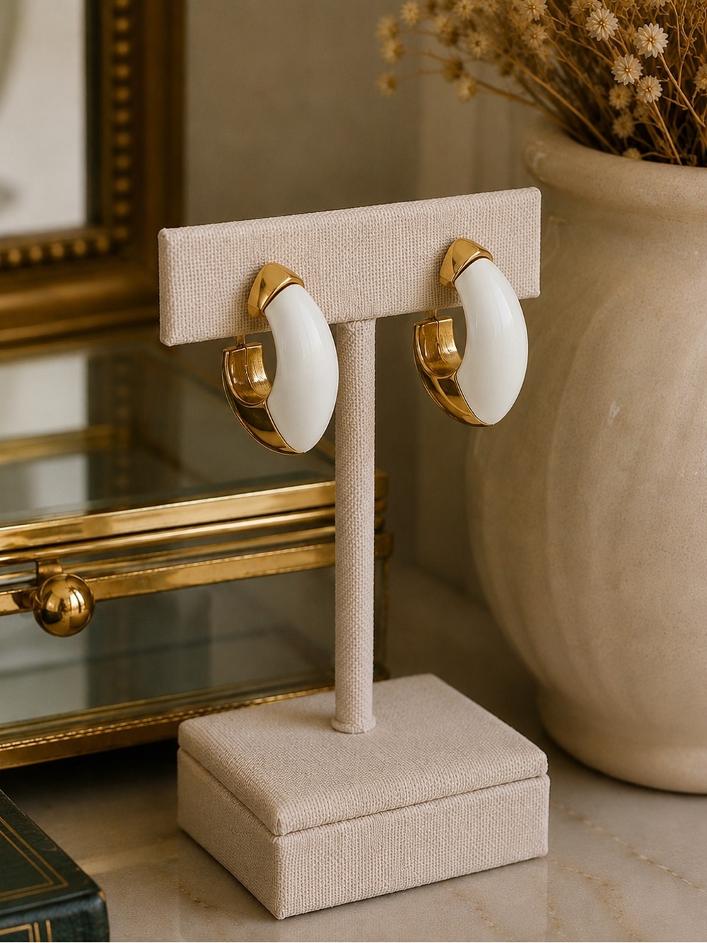 Vintage Crown Trifari Huggie Hoop Earrings Cream Gold Tone Minimalist Clip On